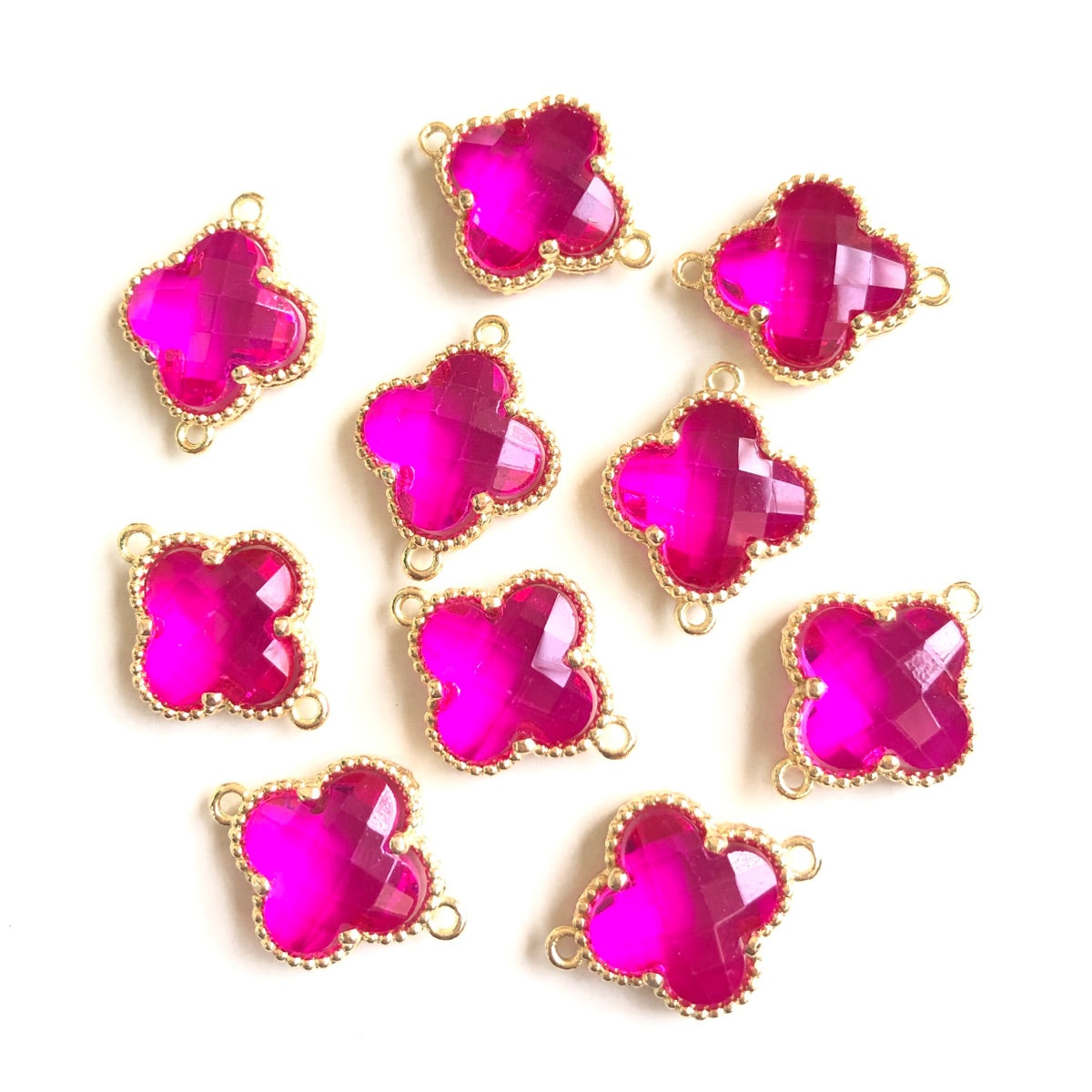 10pcs/Lot Gold Plated Hot Pink Fuchsia Glass Clover Connectors & Pendants Connector Stone Charms Breast Cancer Awareness Flower Glass Beads New Charms Arrivals Charms Beads Beyond