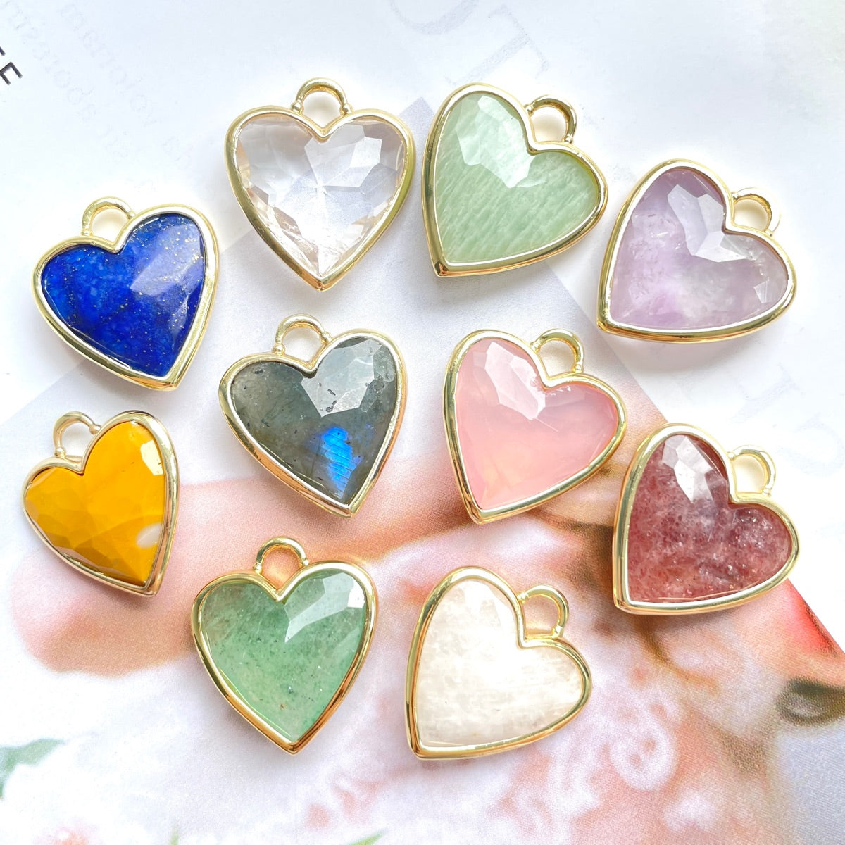 5pcs/Lot Gold Plated Bezel Labradorite Amethyst Strawberry Rose Quartz Heart Pendants Stone Charms New Charms Arrivals Charms Beads Beyond