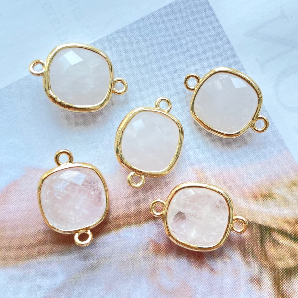 5pcs/Lot Gold Plated Bezel Labradorite Amethyst Rose Quartz White Quartz Tiger Eye Black Onyx Square Connectors White Quartz Stone Charms New Charms Arrivals Charms Beads Beyond