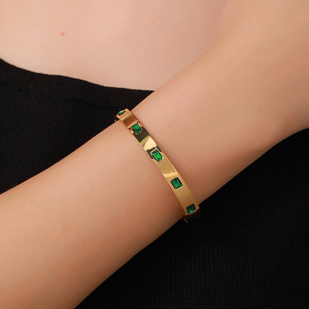 5pcs/lot Vintage Green Diamond Stainless Steel Bangle for Women Women Bangles Charms Beads Beyond