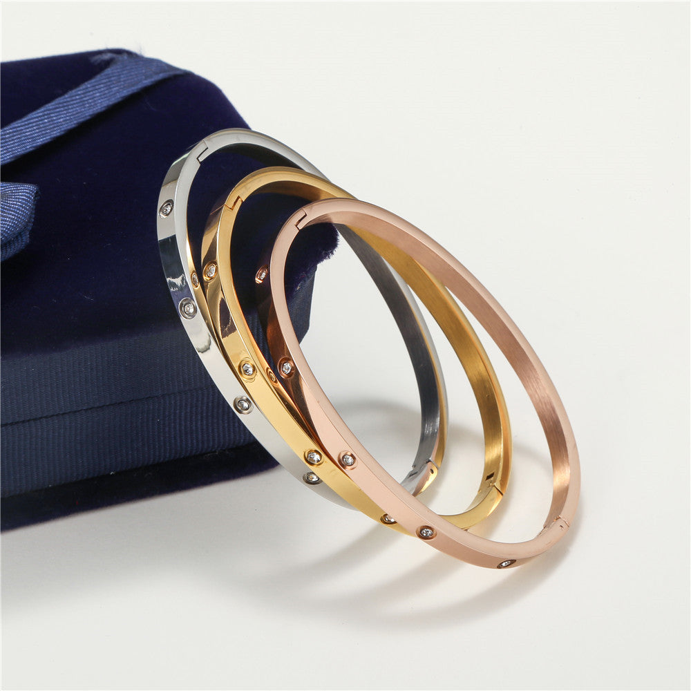 5pcs/lot Stainless Steel Bangle for Women & Men 4mm Mix Colors Women & Men Bracelets On Sale Charms Beads Beyond