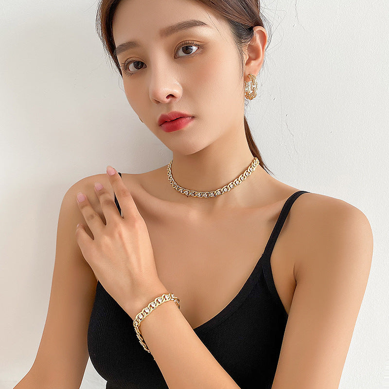 2pcs/lot CZ Paved Earring/Necklace/Bracelets Women Bracelets Charms Beads Beyond