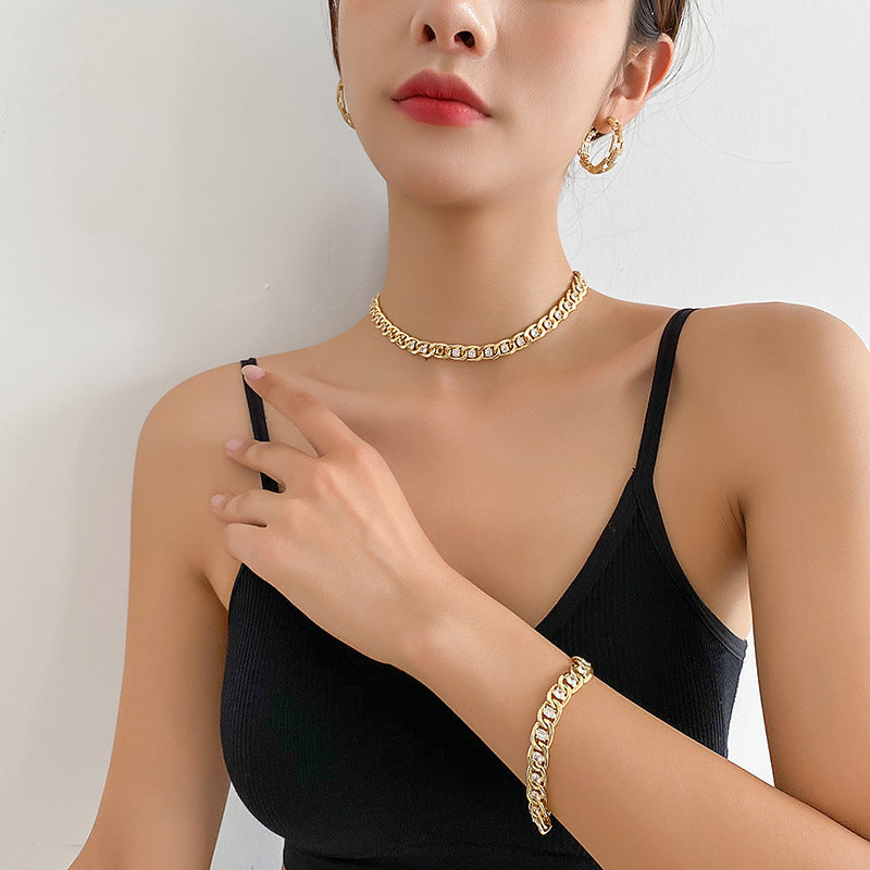 2pcs/lot CZ Paved Earring/Necklace/Bracelets Women Bracelets Charms Beads Beyond