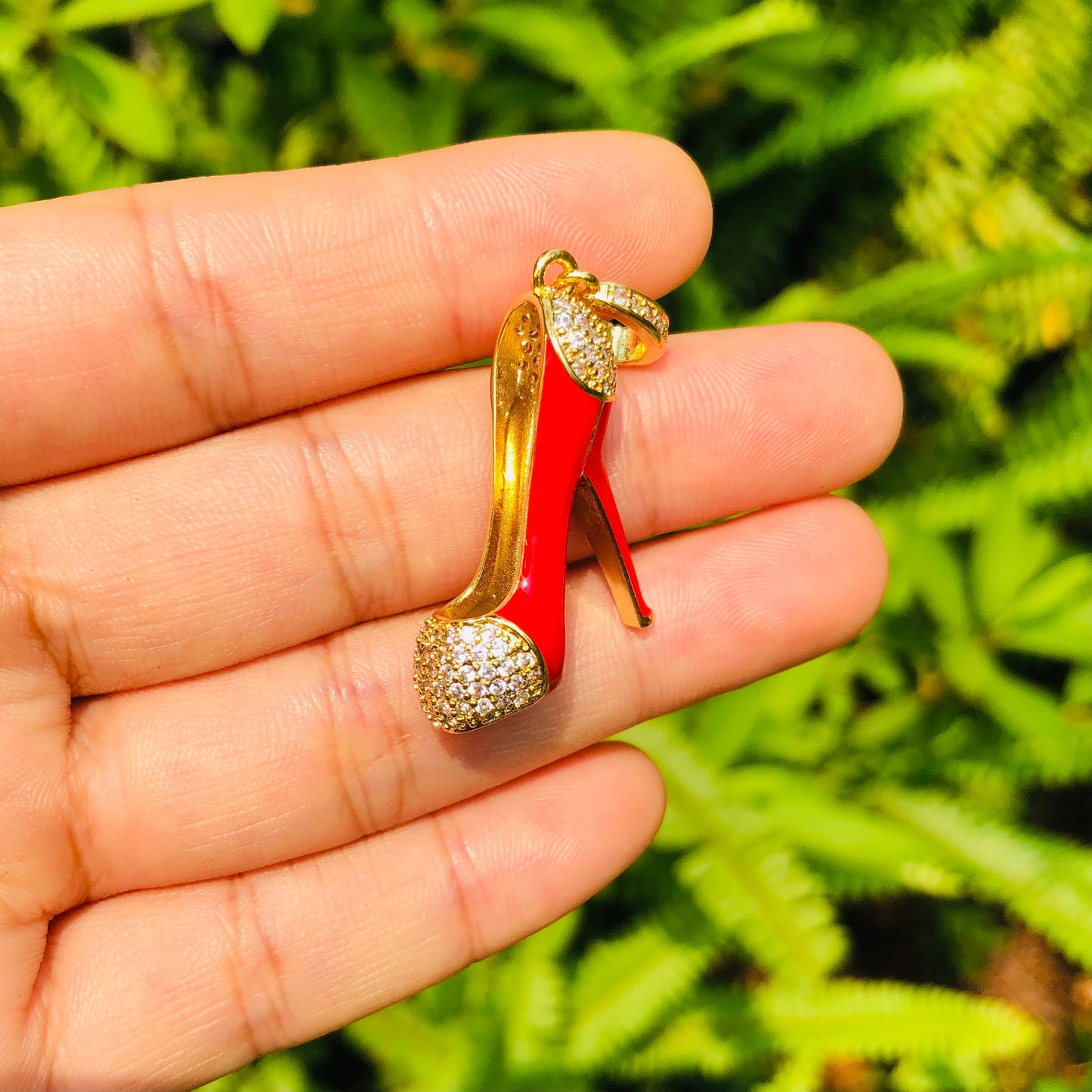 10pcs/lot 30*26mm CZ Paved Red High Heel Shoe Charms CZ Paved Charms High Heels On Sale Charms Beads Beyond