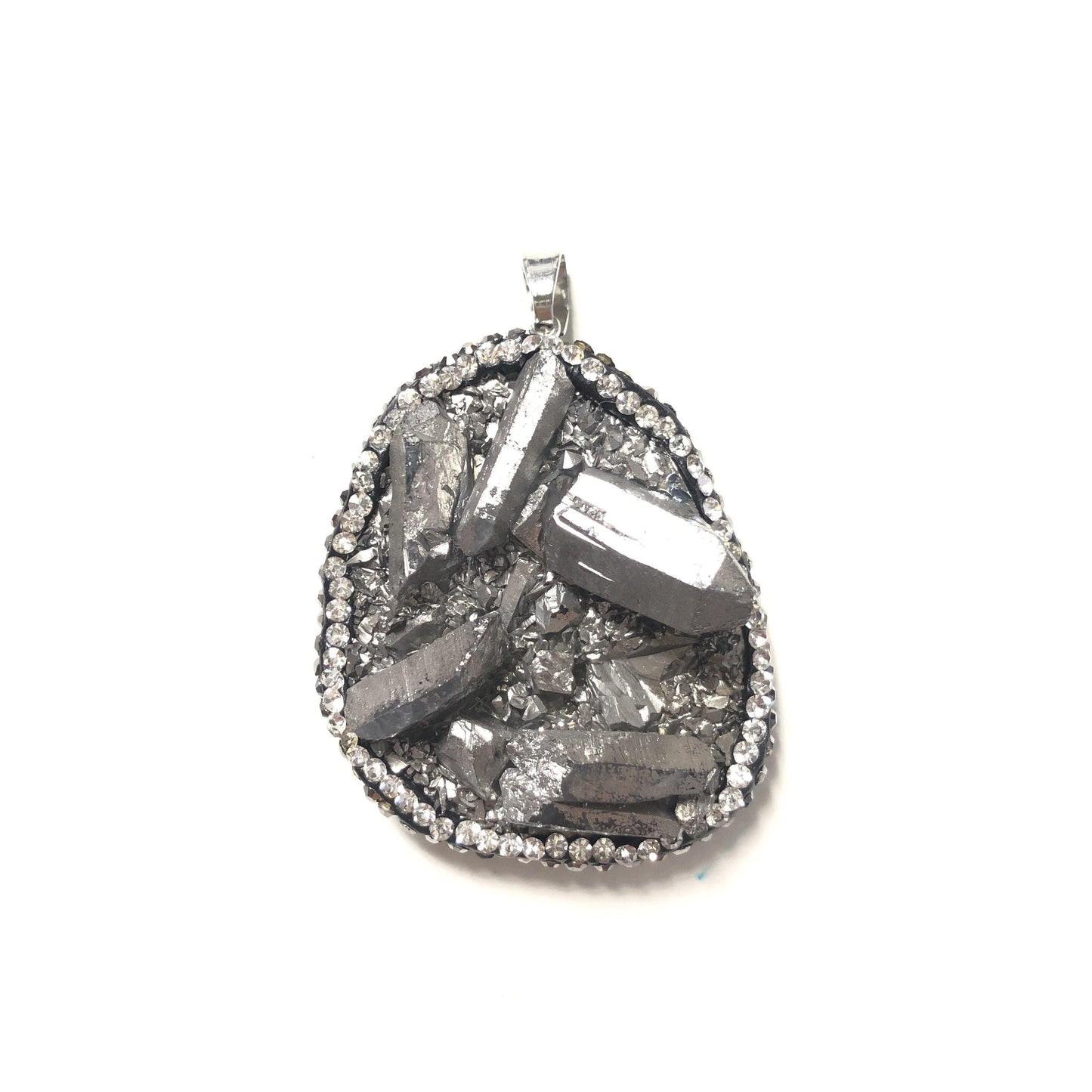 5pcs/lot 44-48mm Water Drop Natural Quartz Charm Silver Stone Charms Charms Beads Beyond