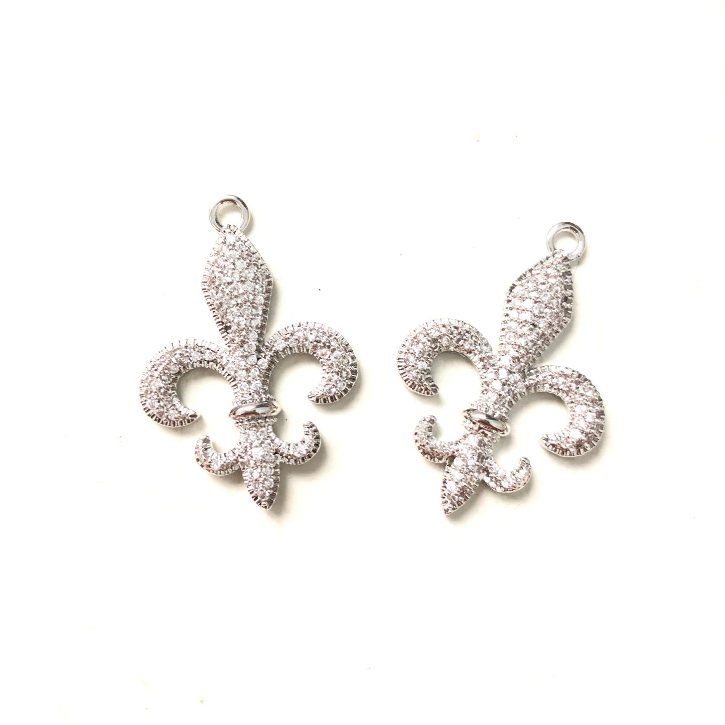 10pcs/lot 30*22mm CZ Paved Fleur De Lis Saints Charms Silver CZ Paved Charms American Football Sports Louisiana Inspired Mardi Gras Charms Beads Beyond