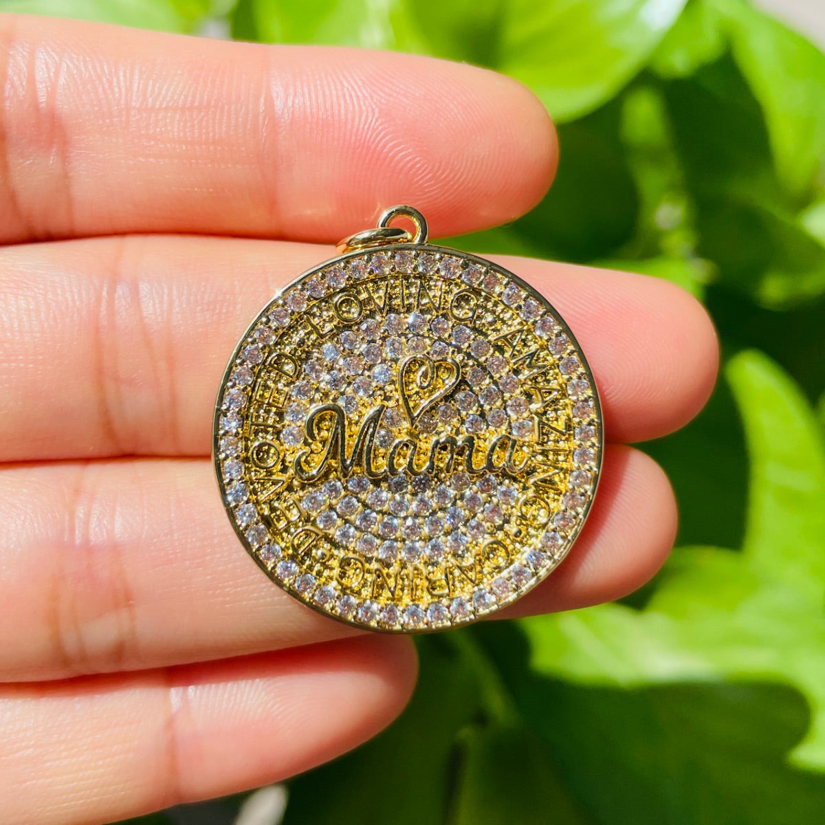 10pcs/lot 28mm CZ Pave Round Plate MAMA IS LOVING AMAZING CARING DEVOTED Quote Charms for Mother/Mom Gold CZ Paved Charms Discs Mother's Day On Sale Charms Beads Beyond