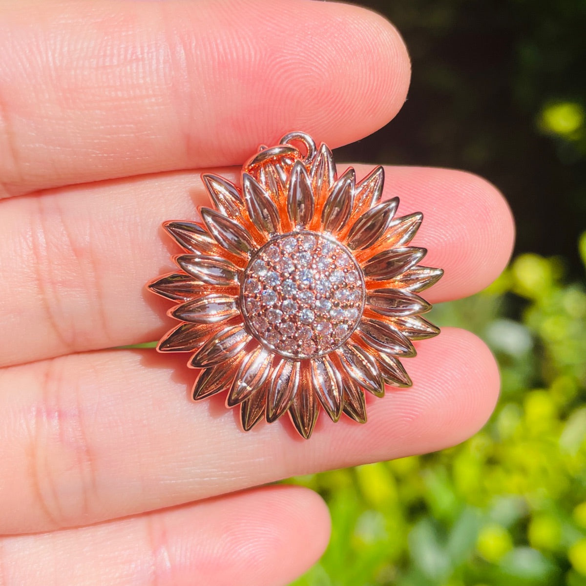 10pcs/lot 29mm CZ Paved Sunflower Charms Rose Gold CZ Paved Charms Flowers Charms Beads Beyond