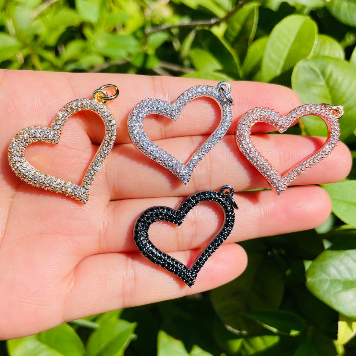 10pcs/lot 30*24mm Micro Zirconia Pave Heart Charm Pendants CZ Paved Charms Hearts Charms Beads Beyond