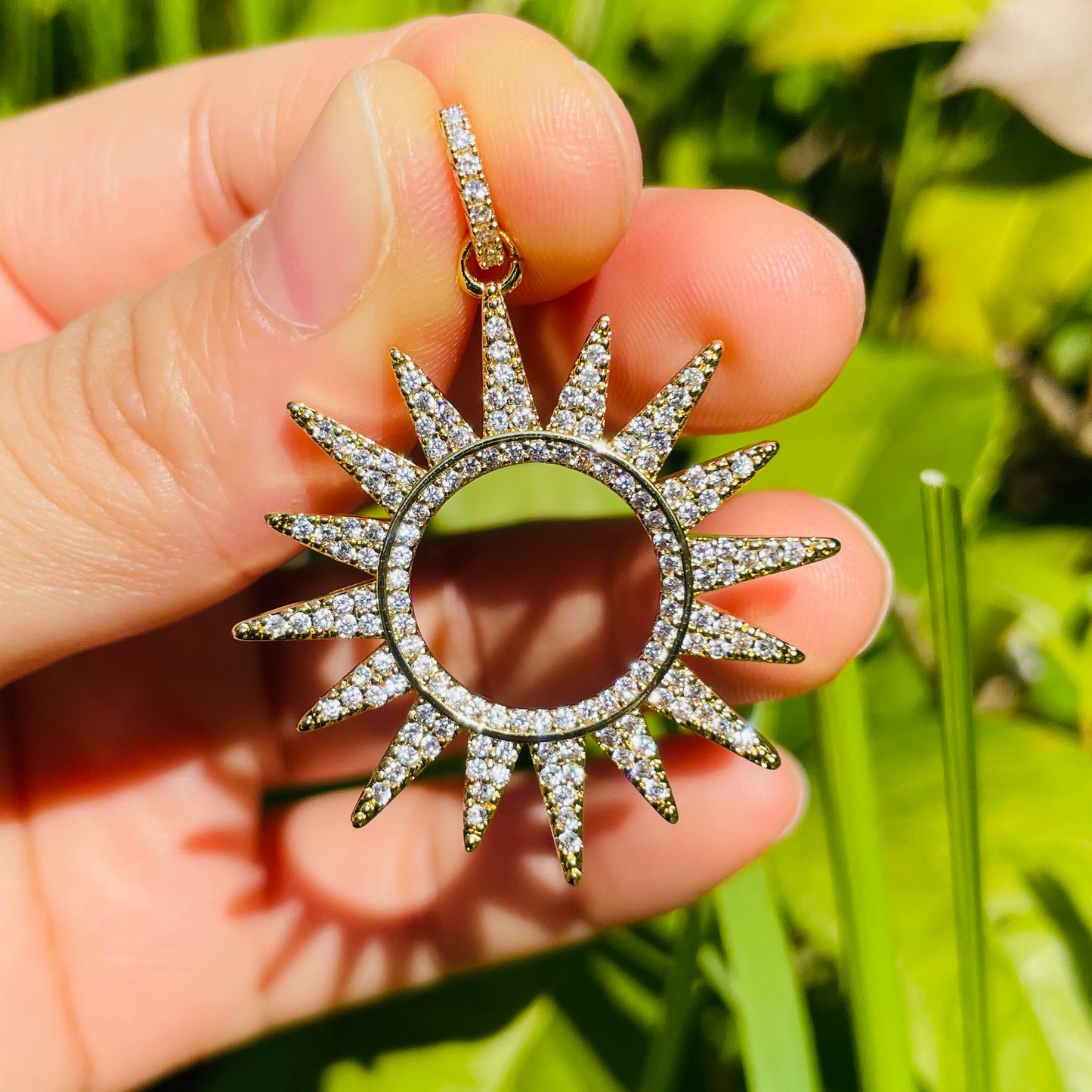 5-10pcs/lot 42.5*33.2mm Micro Pave Large Size Sun Charm Pendants CZ Paved Charms Large Sizes Sun Moon Stars Charms Beads Beyond