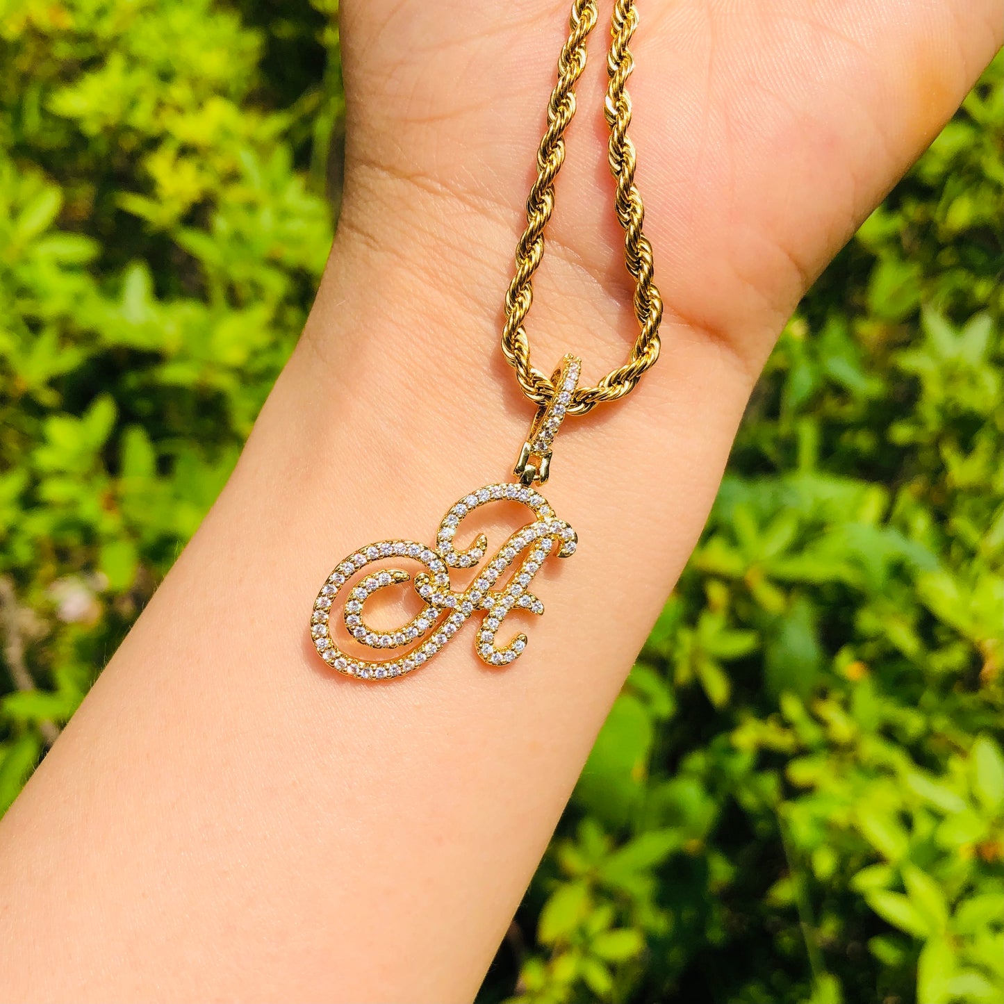 10pcs/lot CZ Paved Vintage Initial Alphabet Necklace -Gold Necklaces Charms Beads Beyond