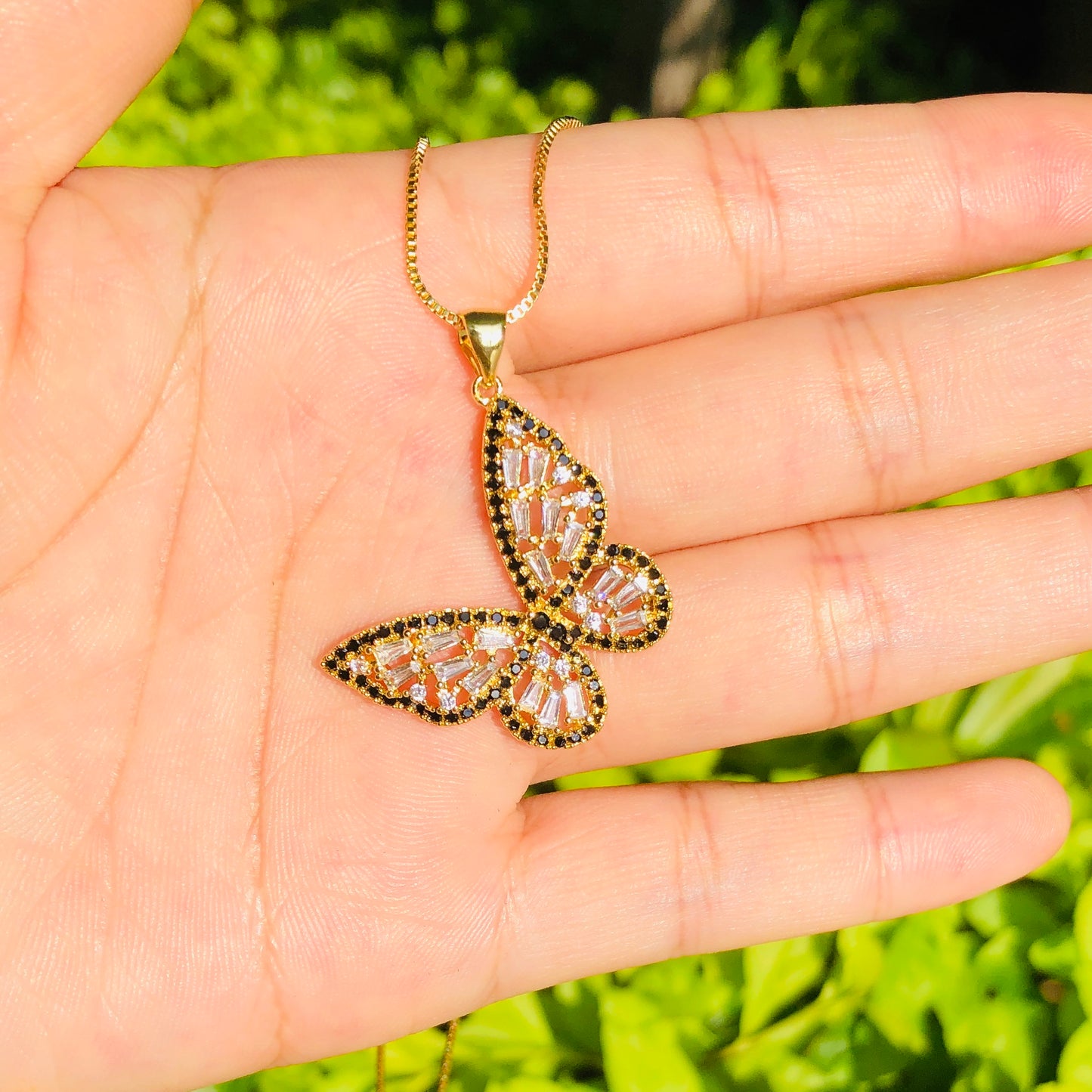 5pcs/lot 26.5*22.5mm Black & Clear CZ Paved Butterfly Necklace Necklaces Charms Beads Beyond