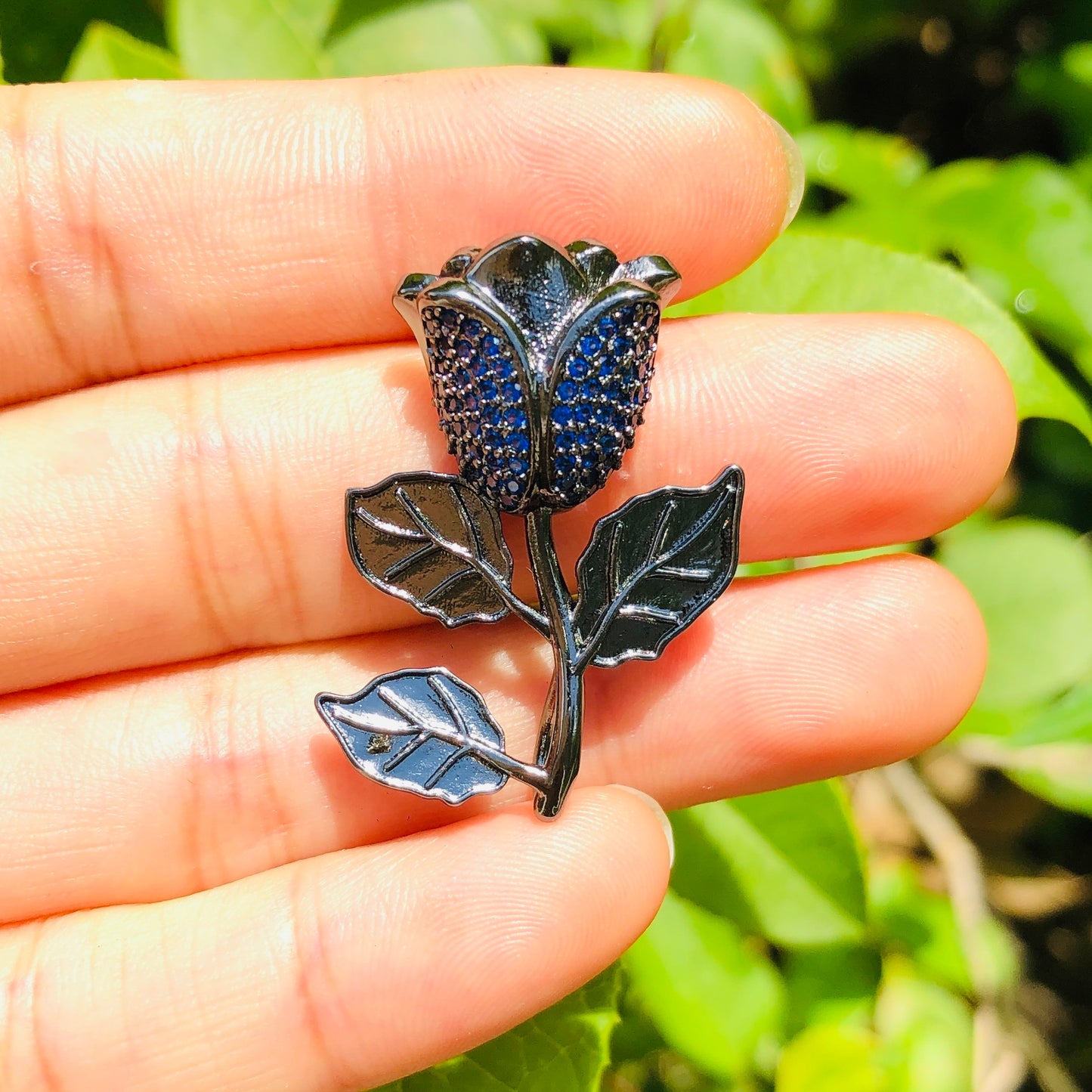 5pcs/lot 32*23mm Colorful CZ Paved Black Rose Charms CZ Paved Charms Colorful Zirconia Flowers Large Sizes On Sale Charms Beads Beyond