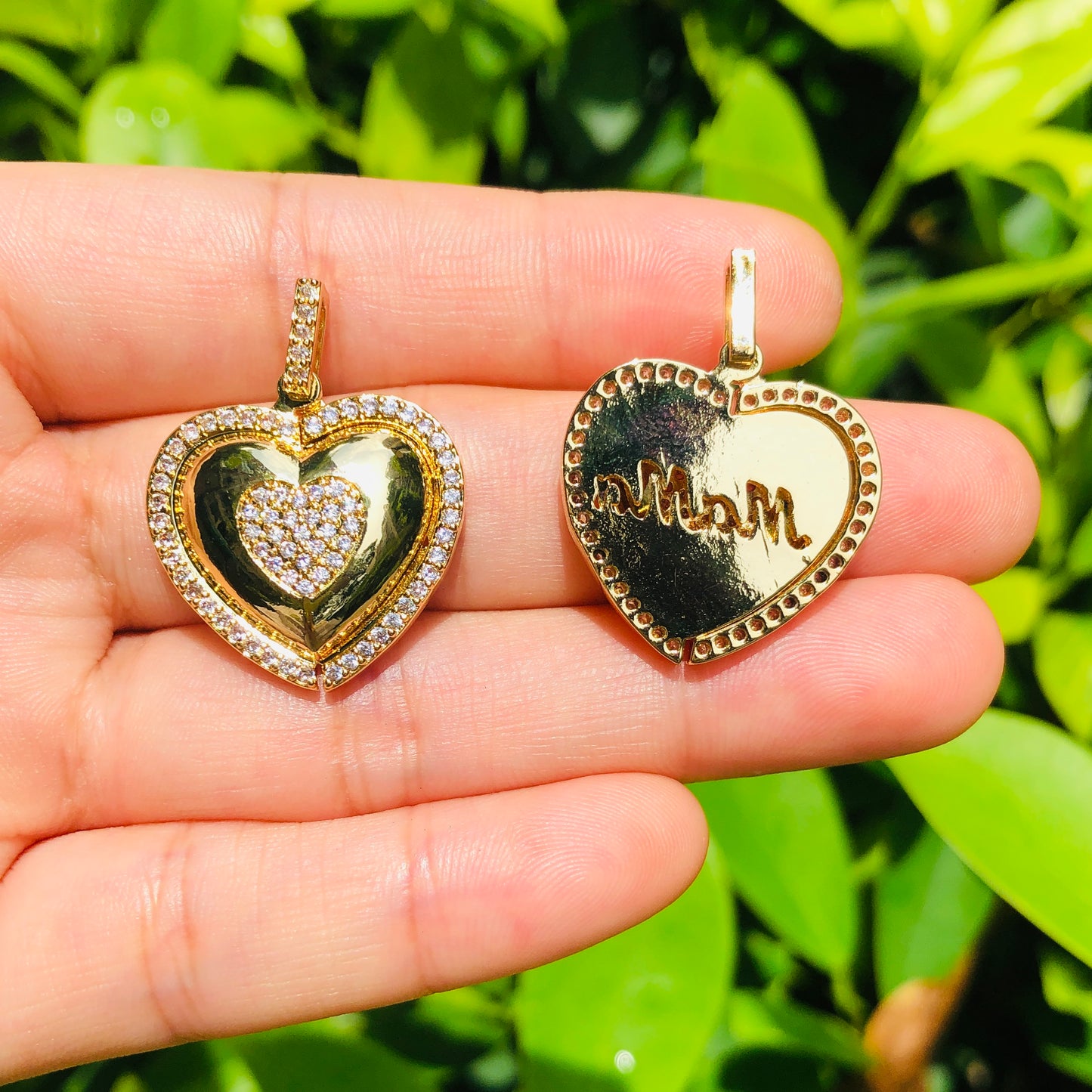 10pcs/lot 27*22mm CZ Paved Mom in Heart 3D Charms CZ Paved Charms Mother's Day On Sale Charms Beads Beyond