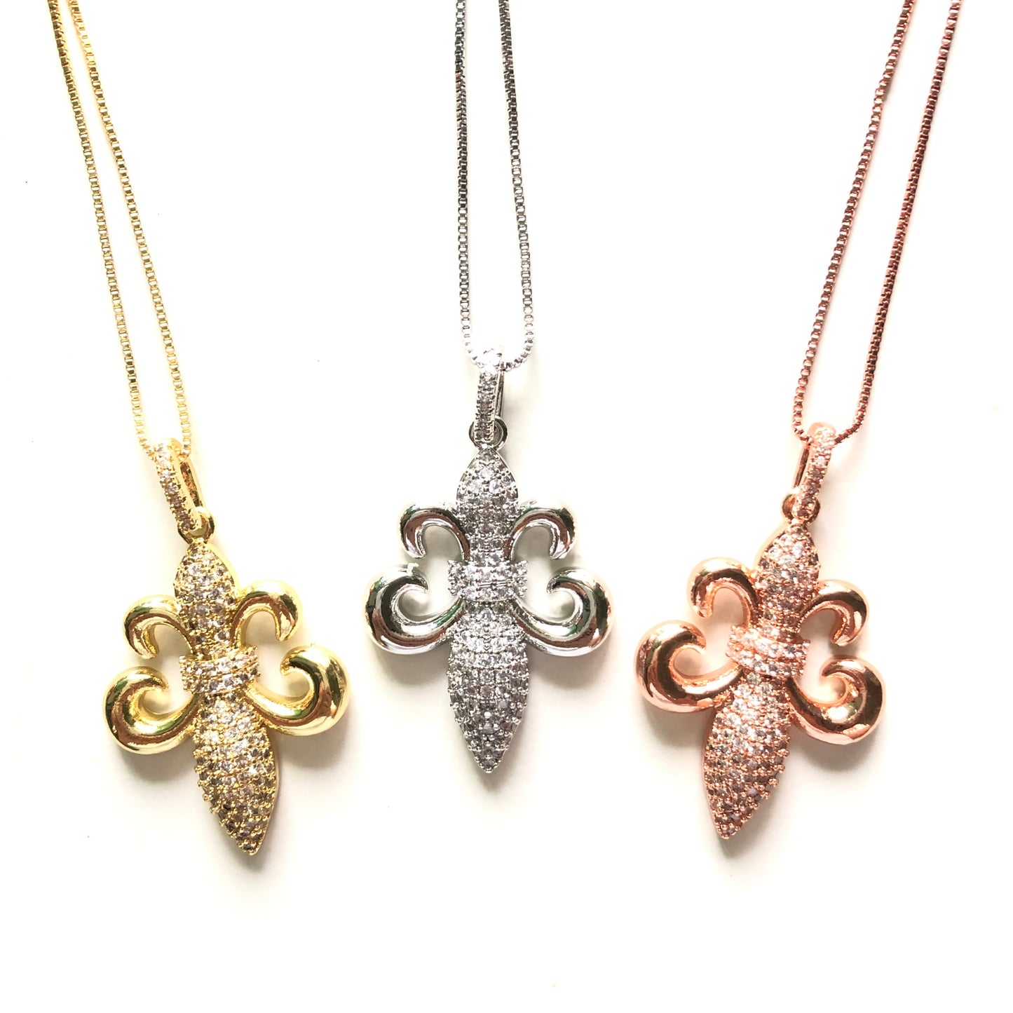 5pcs/lot 42*25mm CZ Paved Fleur De Lis Necklace Necklaces Charms Beads Beyond
