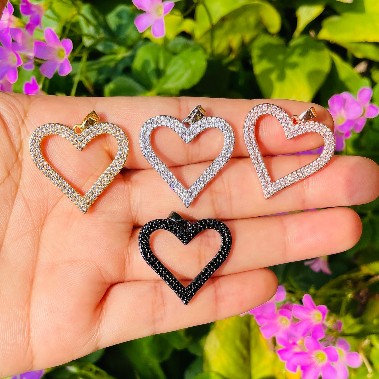 10pcs/lot 25*24mm CZ Paved Heart Charms Mix Colors CZ Paved Charms Hearts Charms Beads Beyond