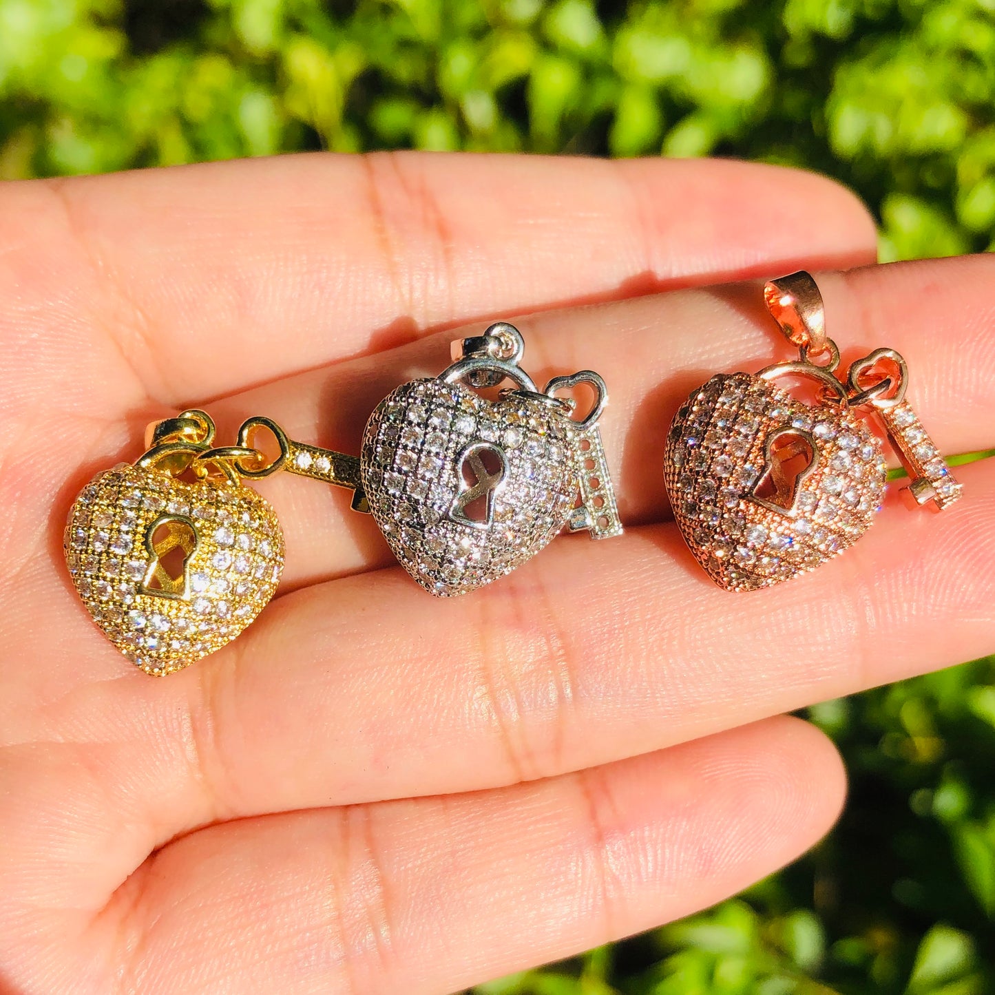 10pcs/lot 23*14.3mm CZ Paved Heart Lock Charms Mix Gold Rose Gold CZ Paved Charms Hearts Keys & Locks Charms Beads Beyond