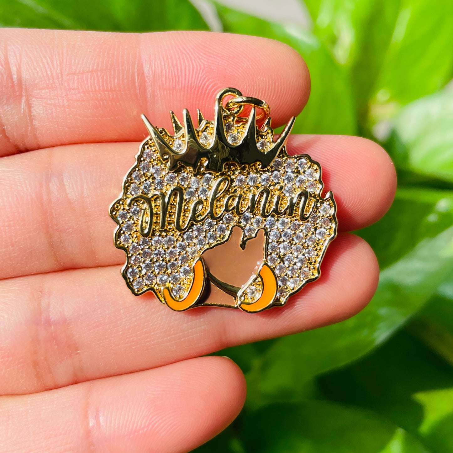 10pcs/lot 29*29mm CZ Paved Crown Queen Melanin Afro Girl Charms Gold CZ Paved Charms Afro Girl/Queen Charms Charms Beads Beyond