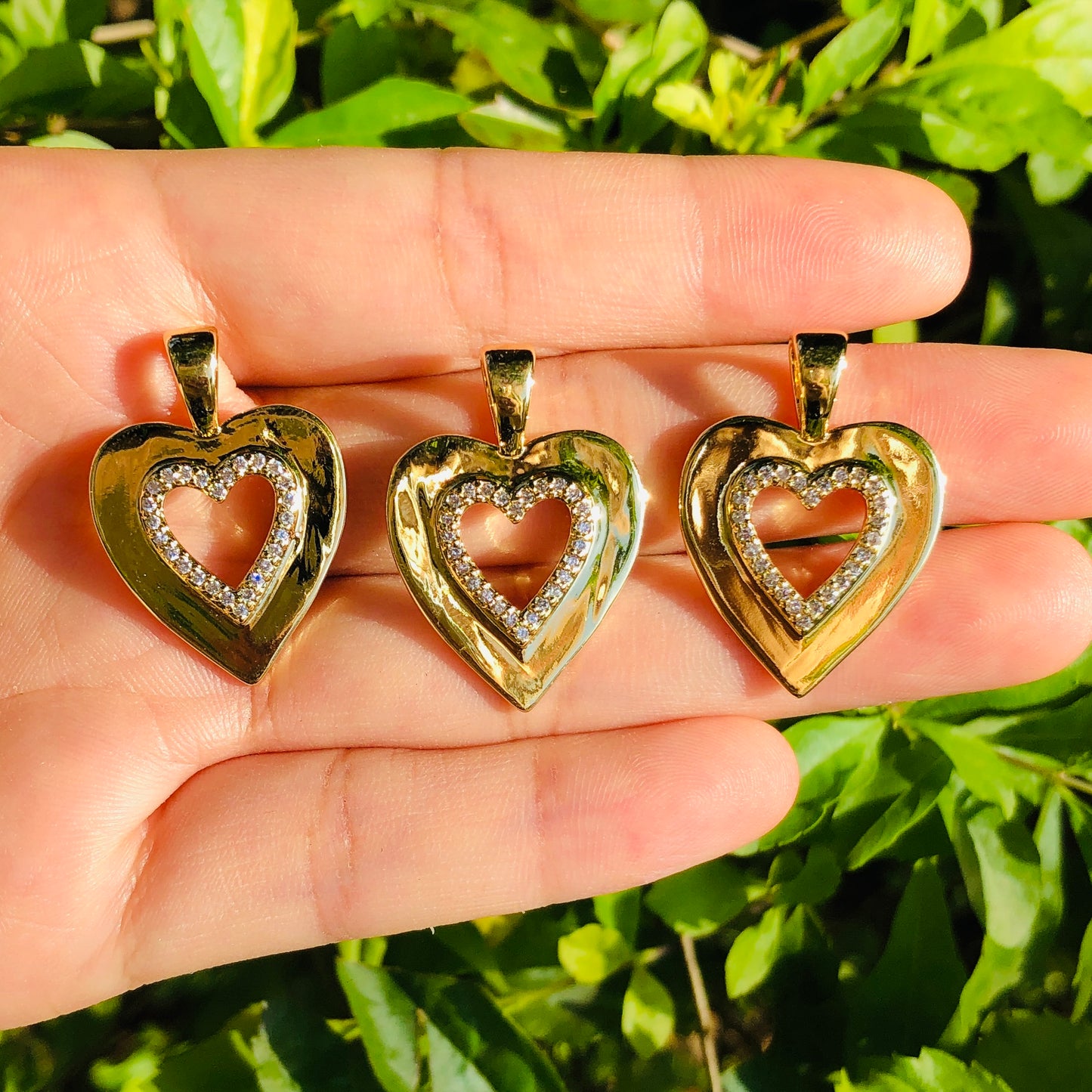 10pcs/lot 28.2*20.2mm CZ Paved Hollow Heart Charms CZ Paved Charms Hearts Charms Beads Beyond
