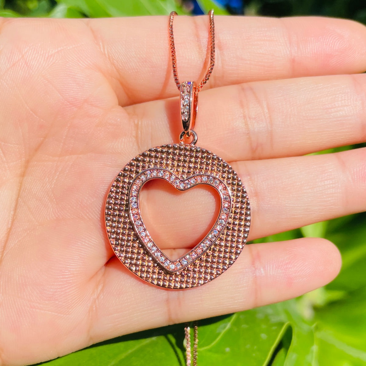 5pcs/lot 40*28.3mm CZ Pave Round Hollow Heart Necklaces Rose Gold Necklaces Love & Heart Necklaces Charms Beads Beyond
