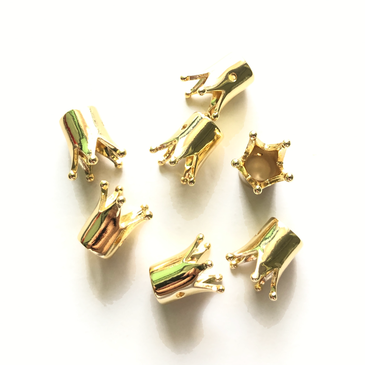 20pcs/lot 12*7mm Gold Plated Copper Crown Spacers Gold CZ Paved Spacers Crown Beads Charms Beads Beyond