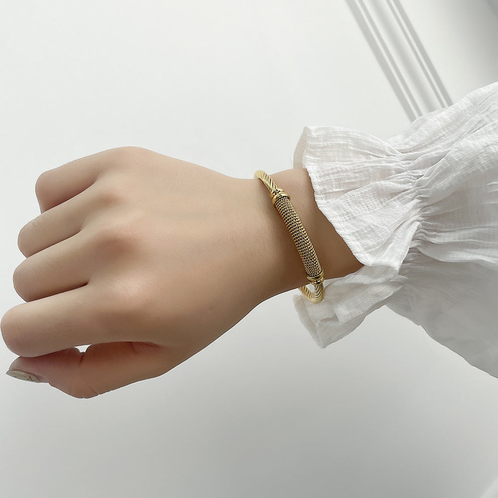 5pcs/lot Stainless Steel Rope Open Bangle for Women Women Bracelets Charms Beads Beyond
