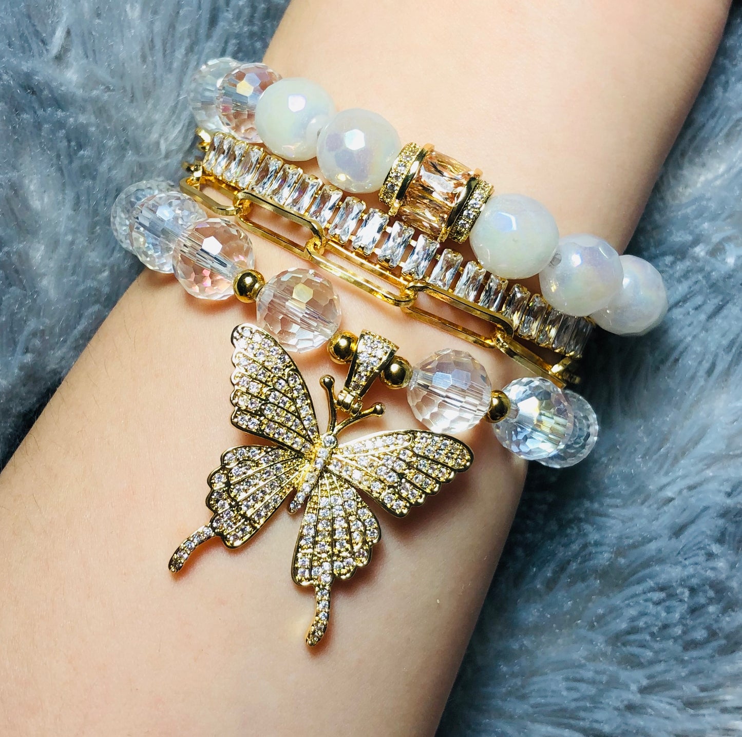 10pcs/lot 35*30mm CZ Paved Butterfly Charms CZ Paved Charms Butterflies Large Sizes Charms Beads Beyond