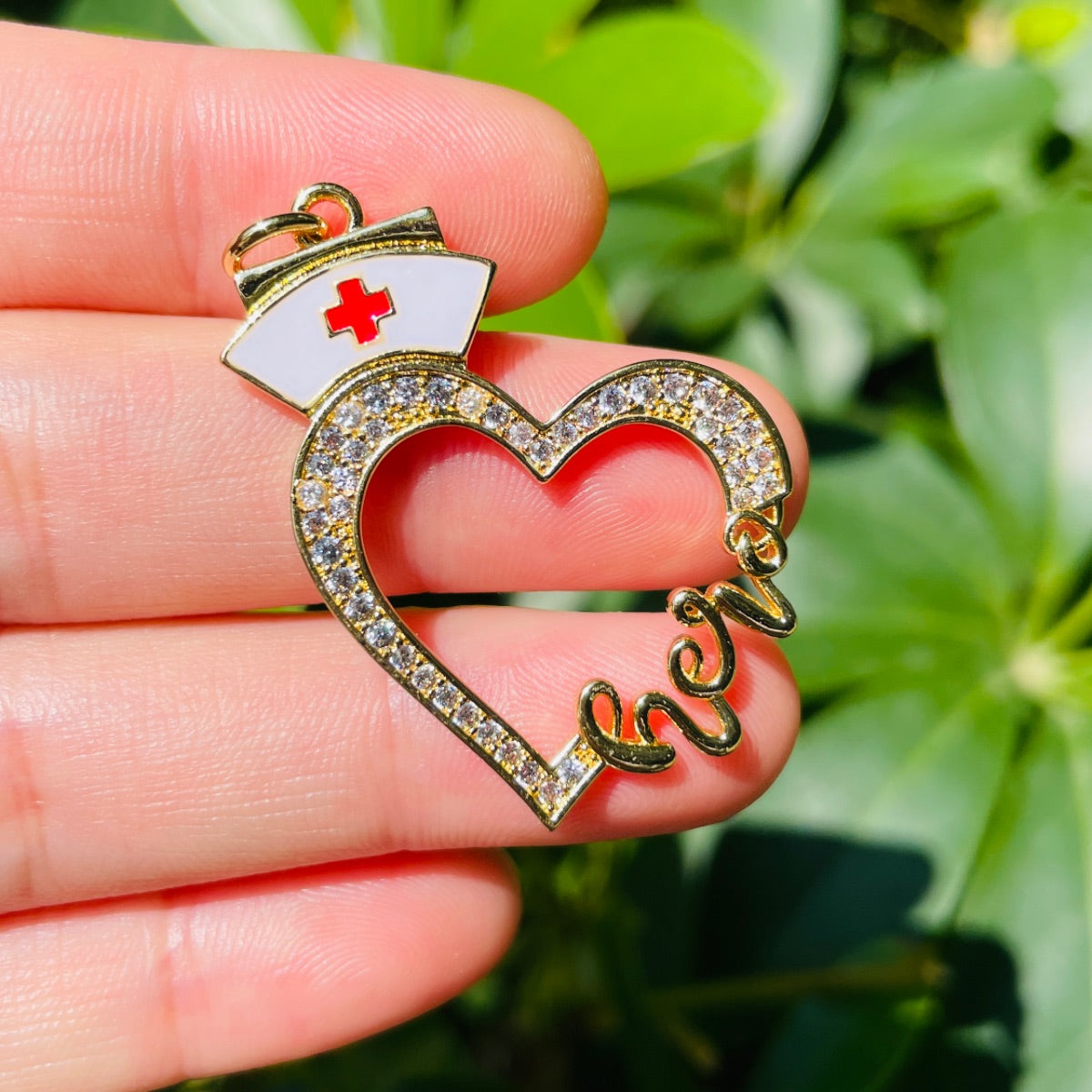 10pcs/lot 33*30mm CZ Pave Nurse Cap Heart Hero Word Charms Gold CZ Paved Charms New Charms Arrivals Nurse Inspired Charms Beads Beyond