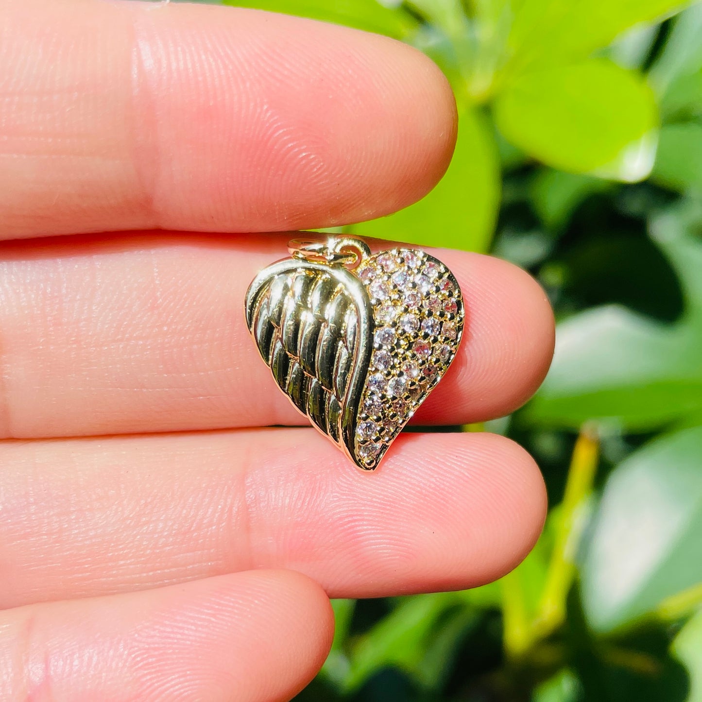 10pcs/lot 17.2*16mm Small Size CZ Paved Wing Heart Charms Gold CZ Paved Charms Hearts New Charms Arrivals Charms Beads Beyond