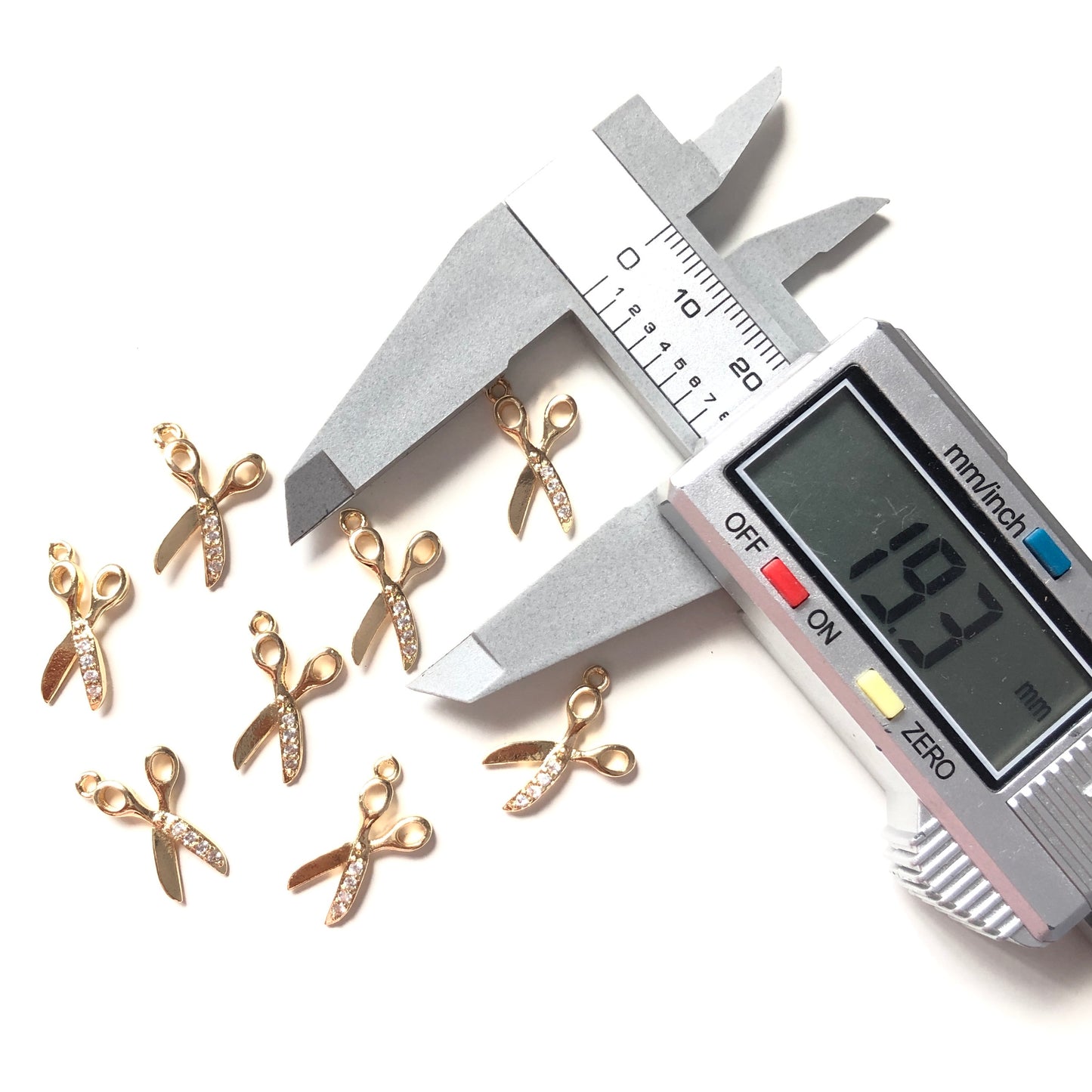 10pcs/lot 19*10mm CZ Paved Scissor Charms CZ Paved Charms Small Sizes Charms Beads Beyond