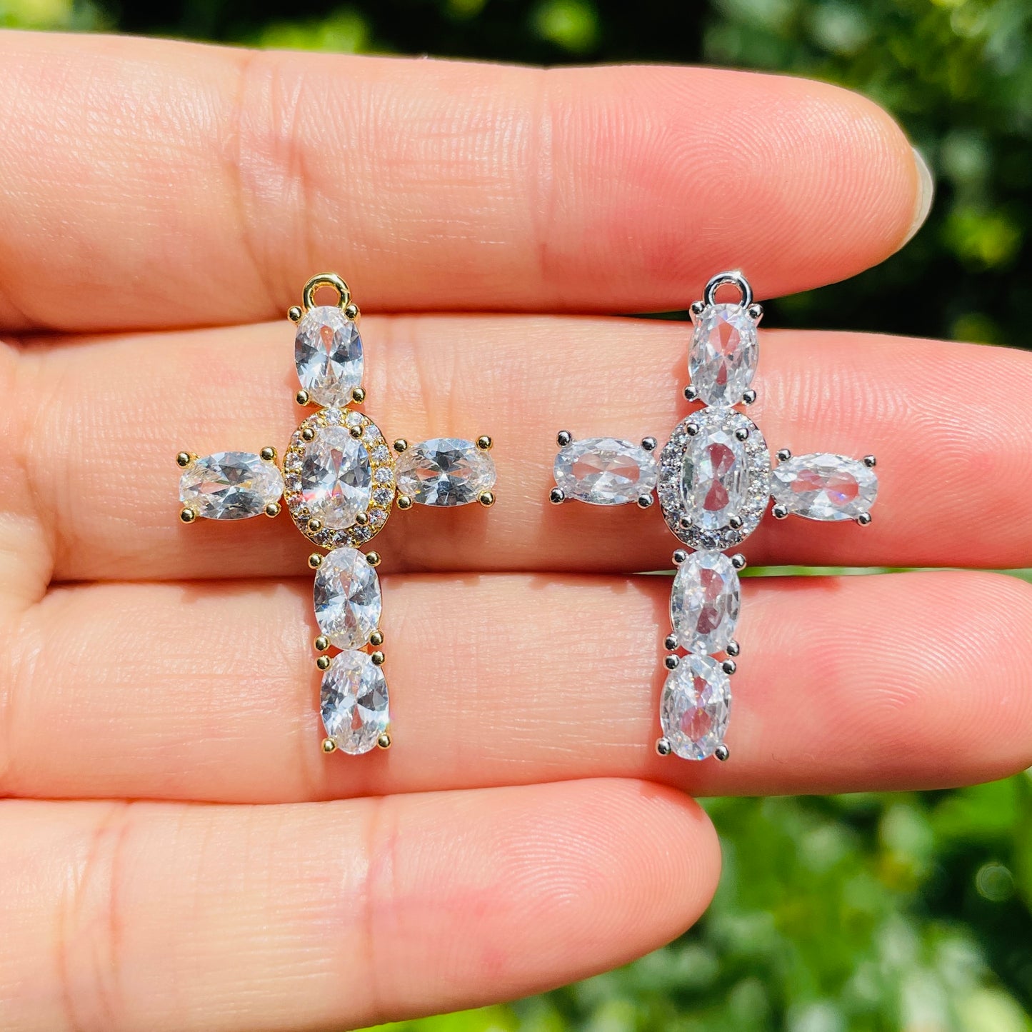 10pcs/lot 28.5*18.5mm CZ Paved Cross Charms Mix Colors CZ Paved Charms Crosses Charms Beads Beyond