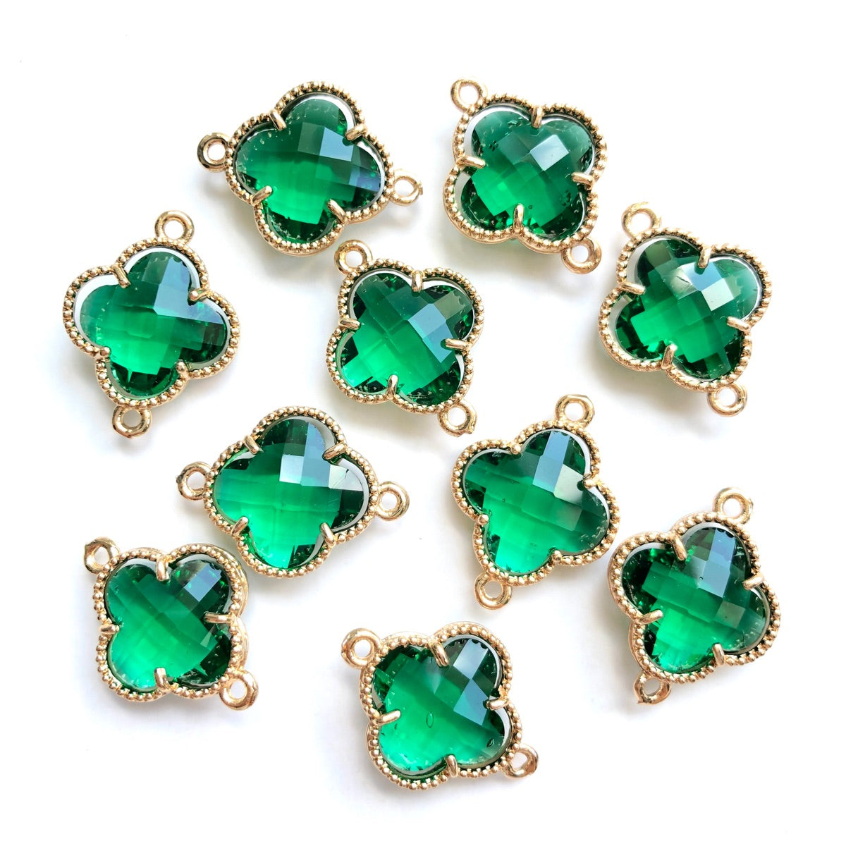 10pcs/Lot Gold Plated Glass Crystal Clover Flower Connectors Green Stone Charms Flower Glass Beads New Charms Arrivals Charms Beads Beyond
