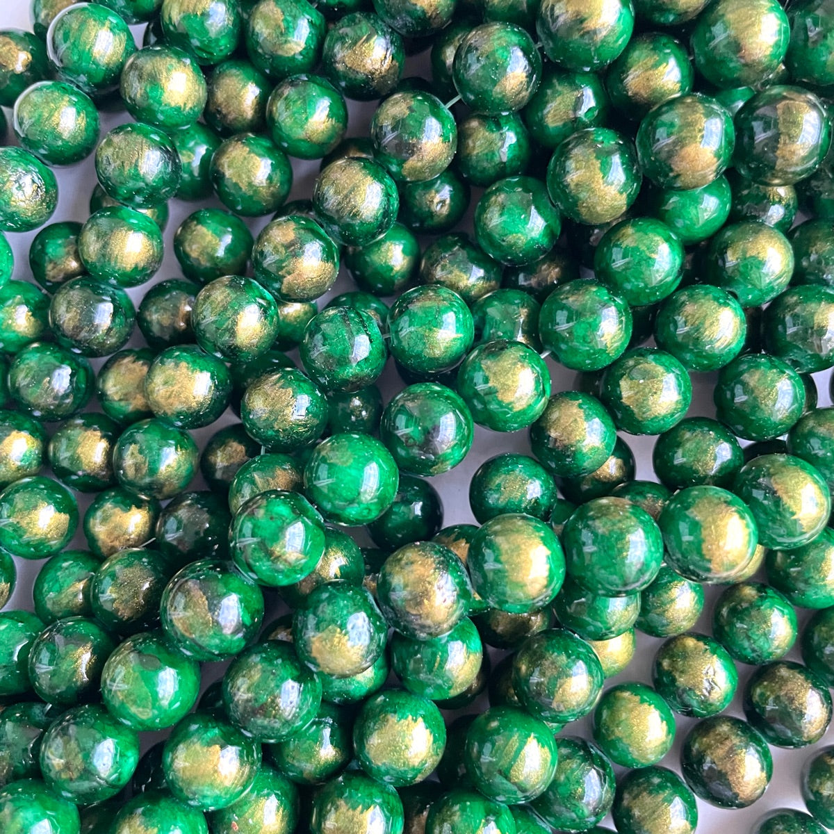 2 Strands/lot 10mm Gold-Plated Mardi Gras Color Yellow Green Purple Jade Round Stone Beads 2 Strands Green Stone Beads Mardi Gras New Beads Arrivals Round Jade Beads Charms Beads Beyond