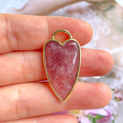 5pcs/Lot Gold Plated Bezel Labradorite Amethyst Strawberry Rose Quartz Long Heart Pendants Strawberry Quartz Stone Charms New Charms Arrivals Charms Beads Beyond