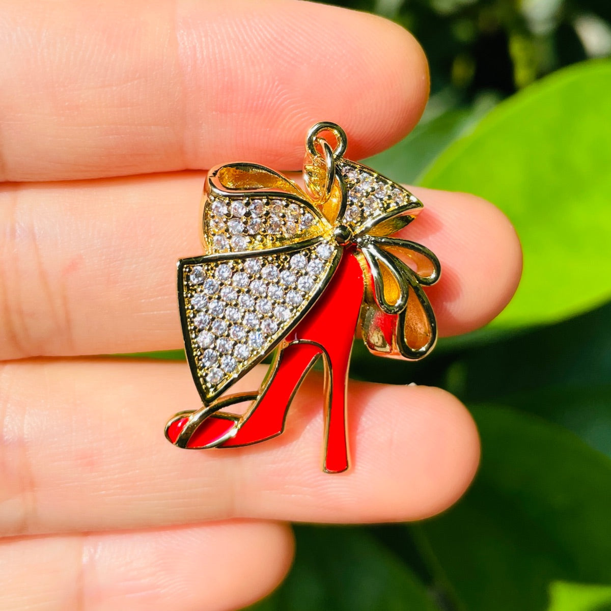 10pcs/lot CZ Paved Bow Tie Black Red Fuchsia High Heel Shoe Charms Red-Gold CZ Paved Charms High Heels New Charms Arrivals Charms Beads Beyond