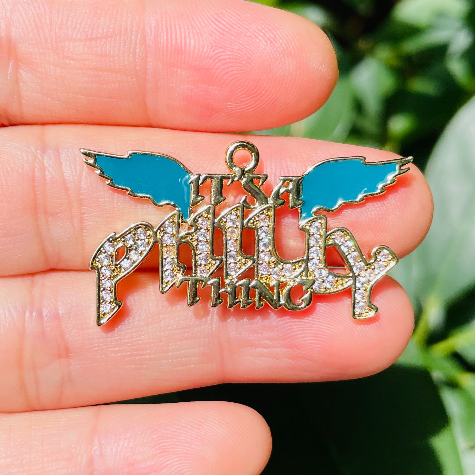 10pcs/lot CZ Paved "It is a Philly Thing" Word Philadelphia Eagles Charms CZ Paved Charms American Football Sports New Charms Arrivals Charms Beads Beyond