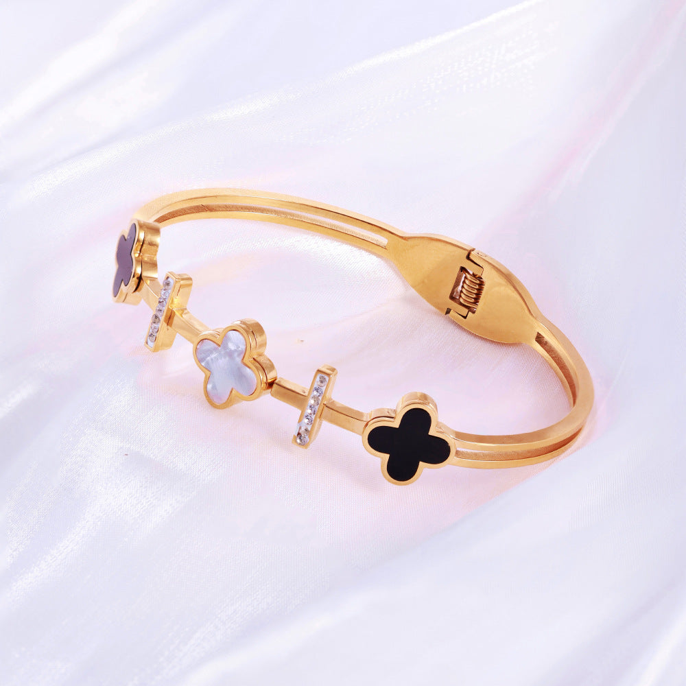 5pcs/lot Gold Plated Clover Stainless Steel Bangles for Women Women & Men Bracelets Charms Beads Beyond