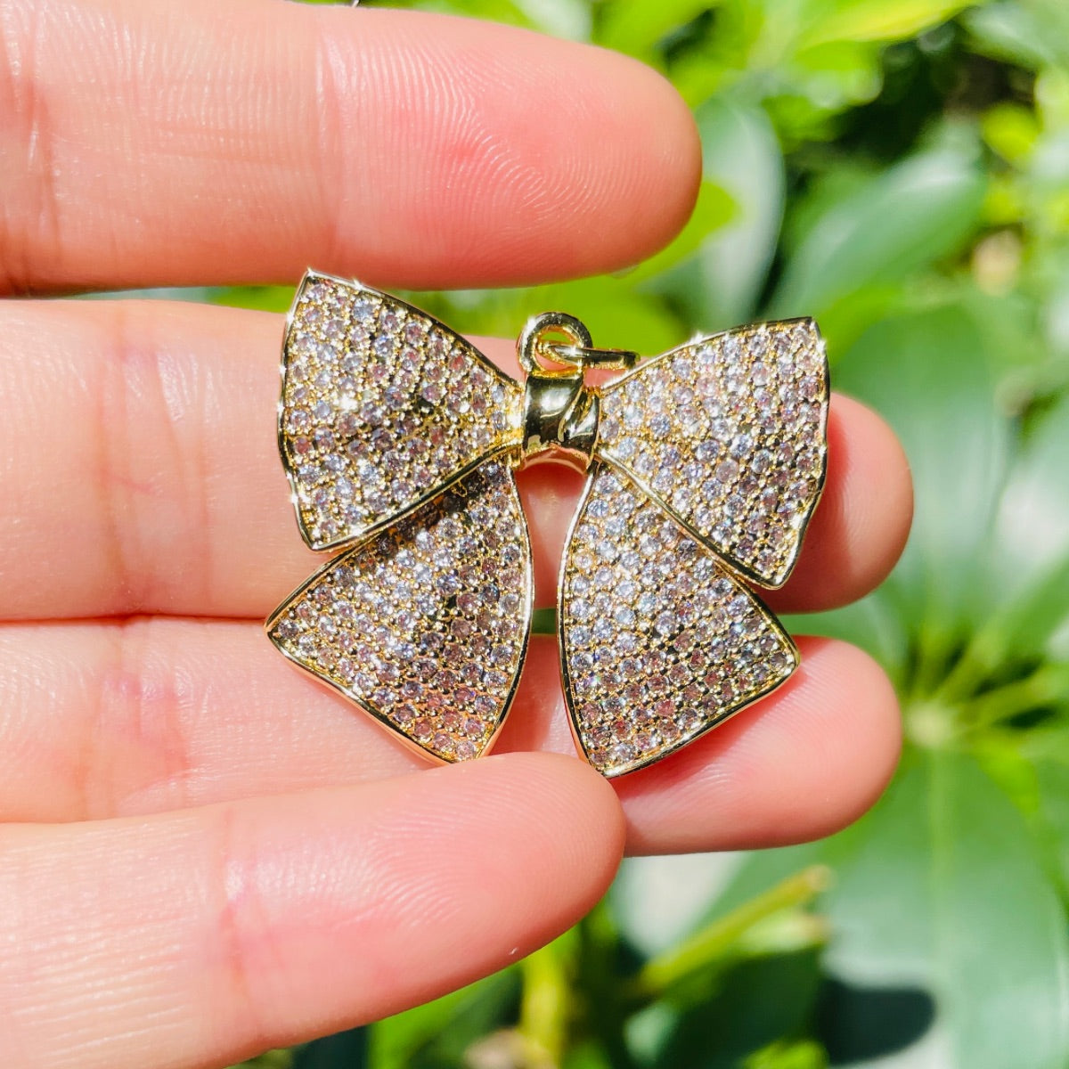 5-10pcs/lot 29.5*25mm CZ Paved Big Bow Tie Charms Gold CZ Paved Charms Bow Ties Large Sizes New Charms Arrivals Charms Beads Beyond