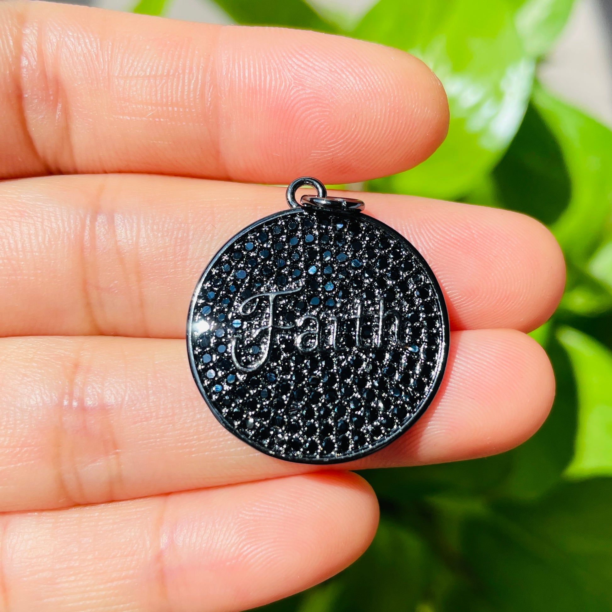 10pcs/lot 25mm CZ Pave Round Plate FAITH Quote Charms Black on Black CZ Paved Charms Christian Quotes Discs On Sale Charms Beads Beyond