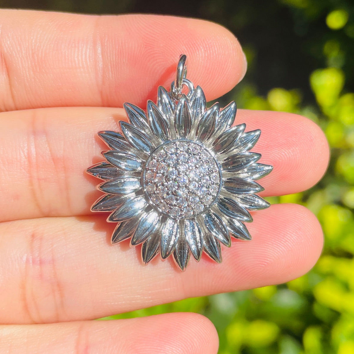 10pcs/lot 29mm CZ Paved Sunflower Charms Silver CZ Paved Charms Flowers Charms Beads Beyond