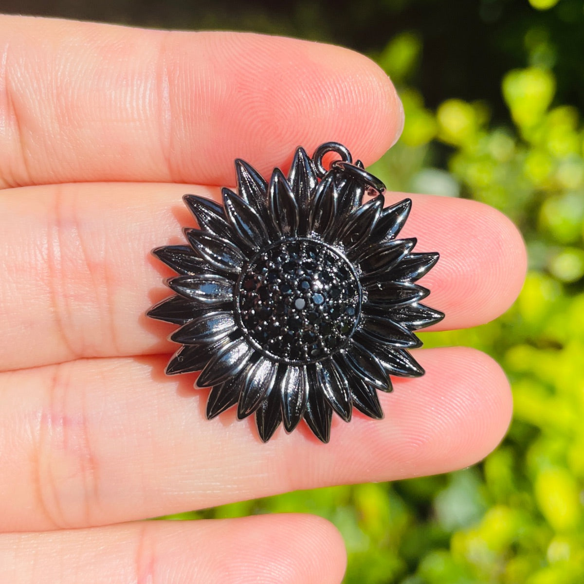 10pcs/lot 29mm CZ Paved Sunflower Charms Black on Black CZ Paved Charms Flowers Charms Beads Beyond