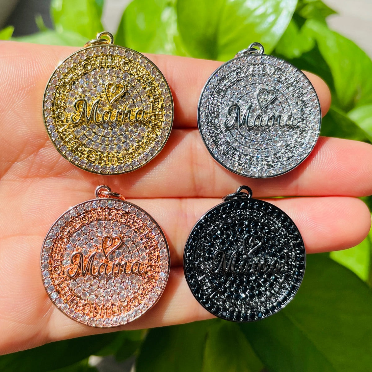 10pcs/lot 28mm CZ Pave Round Plate MAMA IS LOVING AMAZING CARING DEVOTED Quote Charms for Mother/Mom Mix Colors CZ Paved Charms Discs Mother's Day On Sale Charms Beads Beyond