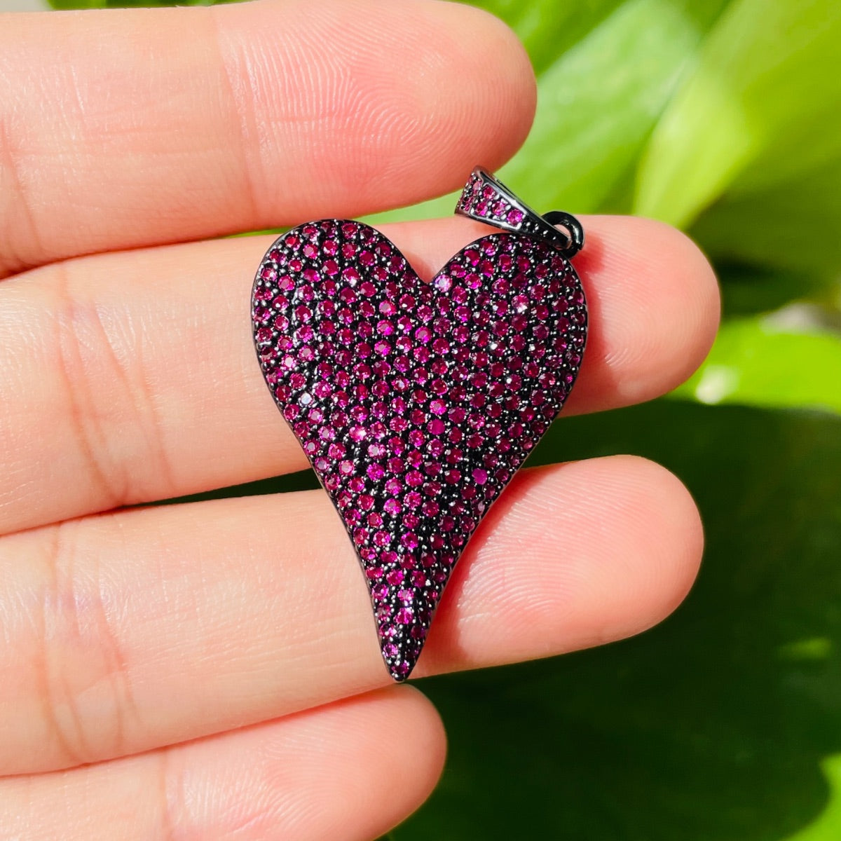 5pcs/lot 40*23.5mm CZ Paved Fuchsia Green Blue Heart Charms Fuchsia on Black CZ Paved Charms Colorful Zirconia Hearts New Charms Arrivals Charms Beads Beyond