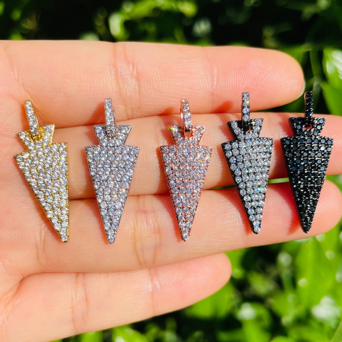 5-10pcs/lot 30*11mm CZ Pave Arrow Charm Pendants Mix Colors CZ Paved Charms Geometrics Charms Beads Beyond