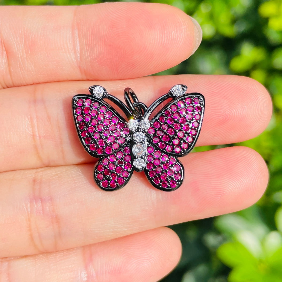 5pcs/lot 25*20mm Multicolor CZ Paved Butterfly Charms Fuchsia on Black CZ Paved Charms Butterflies Colorful Zirconia New Charms Arrivals Charms Beads Beyond