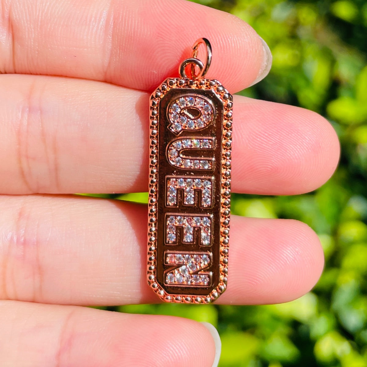 10pcs/lot 35.5*12mm CZ Paved Queen Word Tag Charms Rose Gold CZ Paved Charms New Charms Arrivals Queen Charms Word Tags Charms Beads Beyond