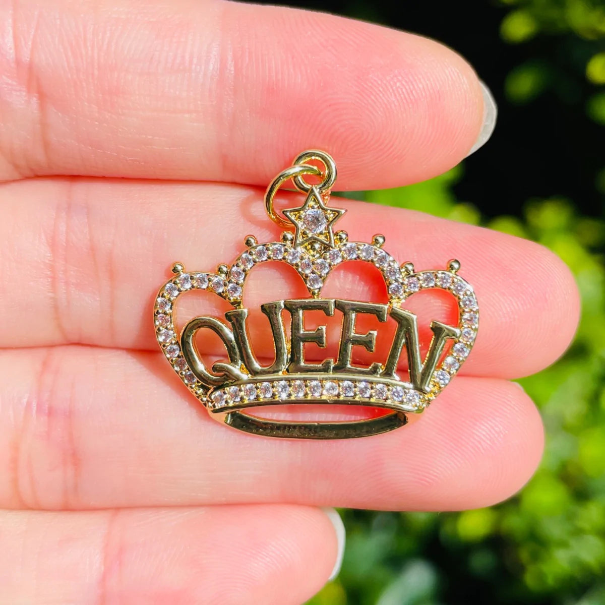 10pcs/lot 28*25mm CZ Paved Crown Queen Word Charms Gold CZ Paved Charms Crowns New Charms Arrivals Queen Charms Charms Beads Beyond
