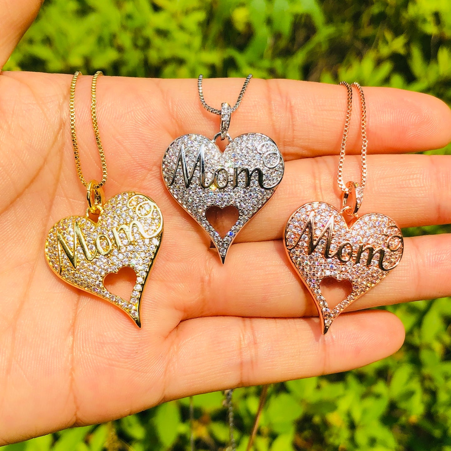 5pcs/lot 26*24.5mm CZ Paved Mom Necklaces Mix Colors Necklaces Mother's Day Charms Beads Beyond