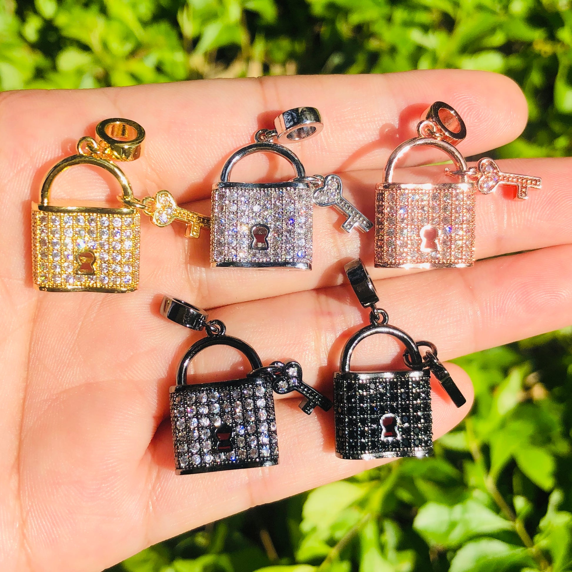 10pcs/lot 18.5*14.5mm CZ Paved Lock & Key Charms Mix Color CZ Paved Charms Keys & Locks Charms Beads Beyond