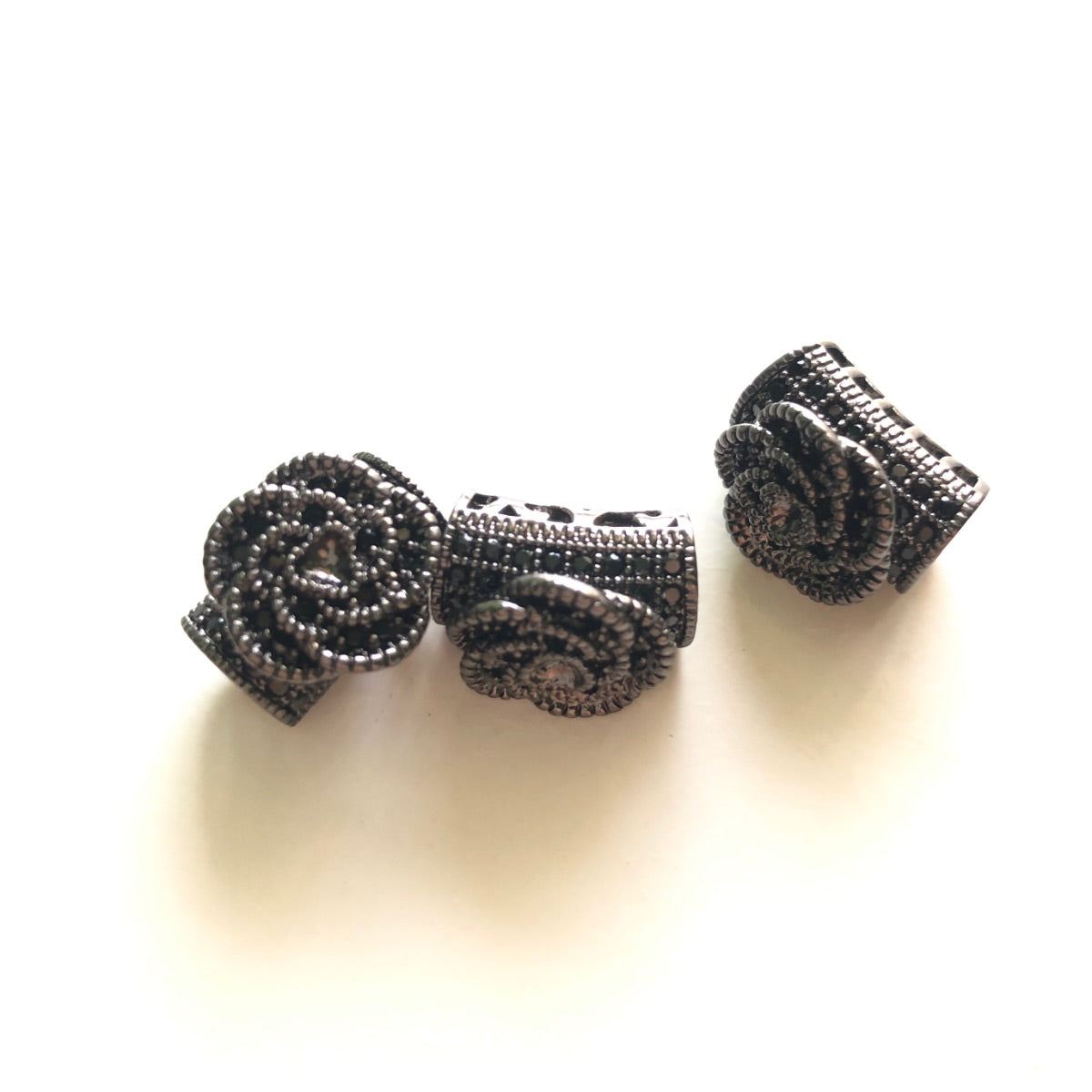 10pcs/lot 14*11mm CZ Paved Flower Tube Spacers Black on Black CZ Paved Spacers Flower Spacers Tube Bar Centerpieces Charms Beads Beyond